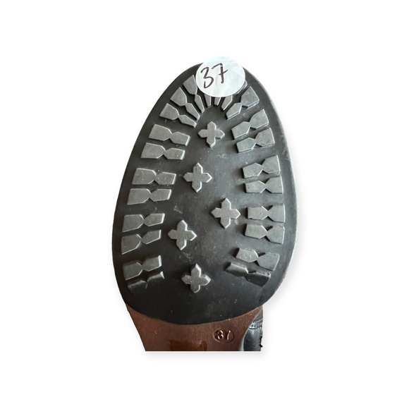 Patrizia Peinado High botts black textured Size 37 / 6.5 - 7 - Picture 4 of 11